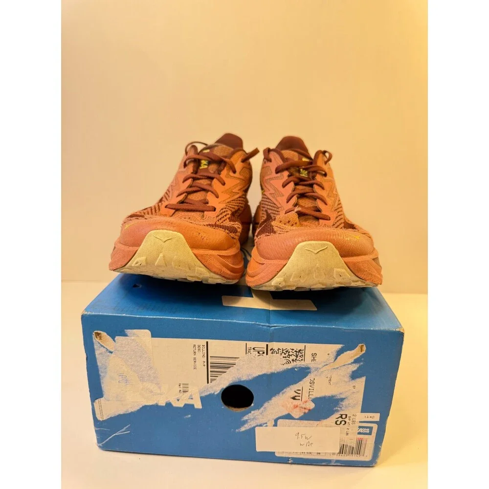 Hoka Womens One One Challenger 8, Orange Yellow Running Shoes US 9.5 Wide